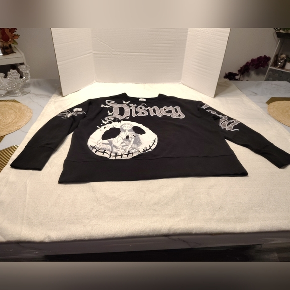 Disneyland Nightmare Before Christmas, Sweatshirt. Crewneck Women - LARGE - Picture 7 of 12